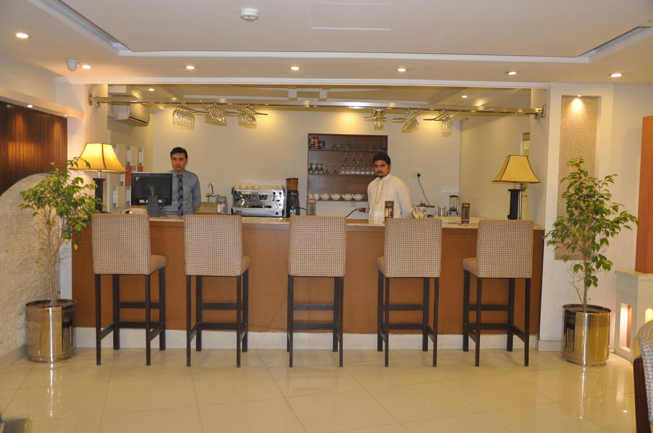 Fort Continental Hotel Peshawar Eksteriør bilde