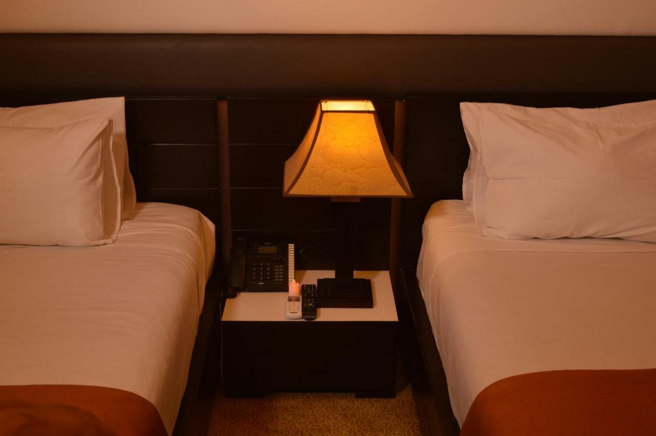 Fort Continental Hotel Peshawar Eksteriør bilde