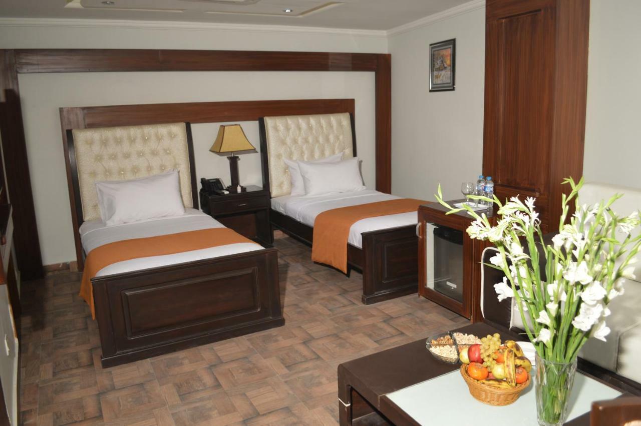 Fort Continental Hotel Peshawar Eksteriør bilde